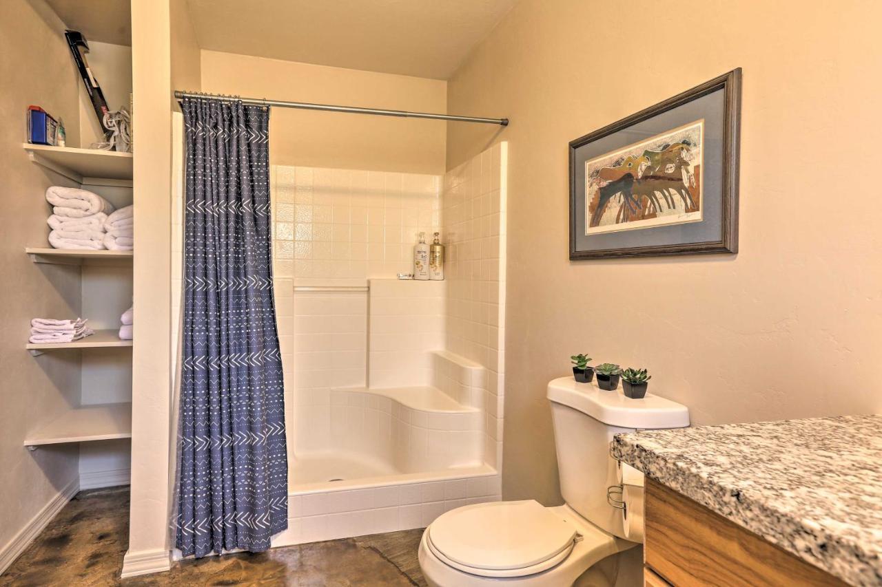 Oro Valley Retreat With Pool, Spa And Rooftop Views! Bagian luar foto